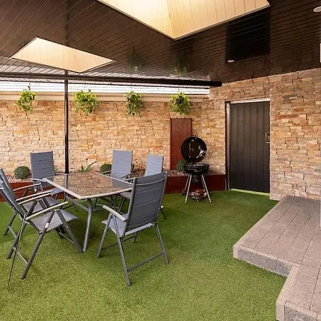 Entire House Comprising 4 *