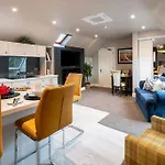 Entire House Comprising 4